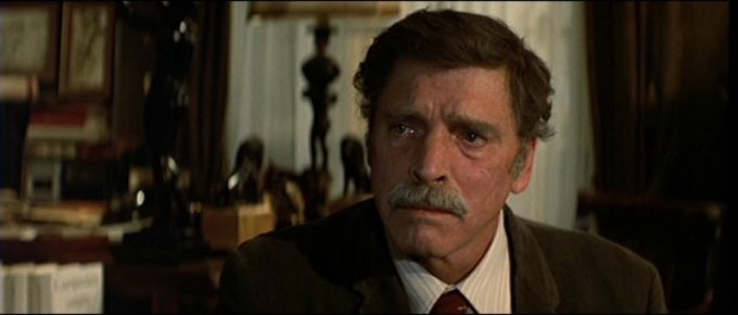 gruppo-di-famiglia-in-un-interno